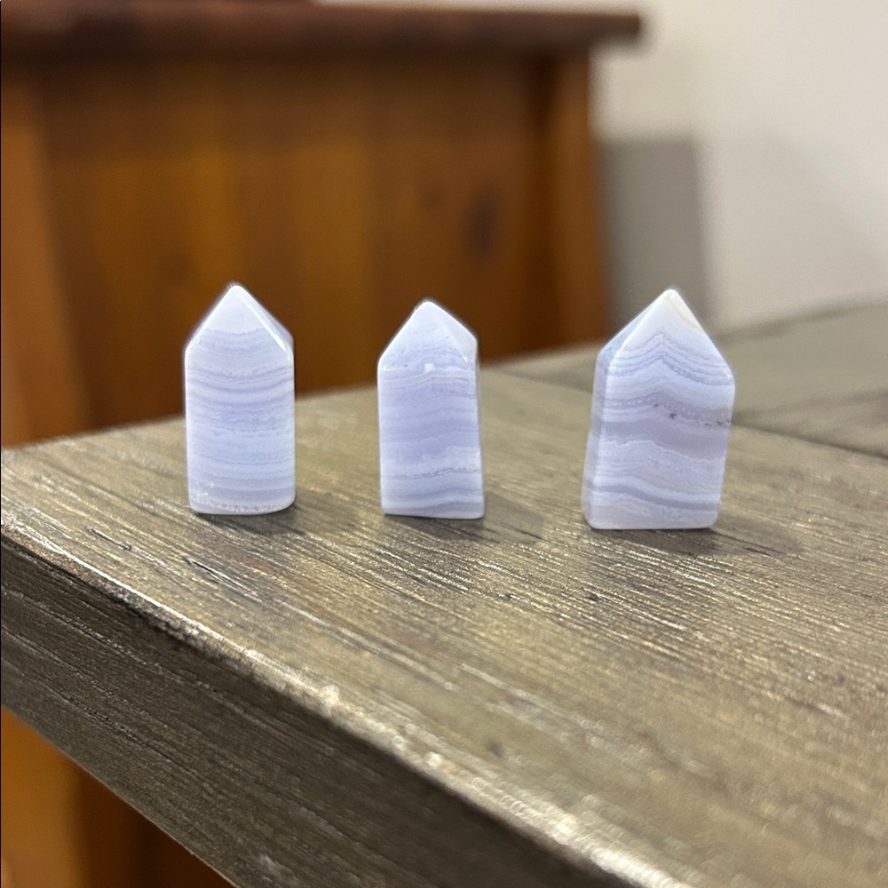 Mini Blue Lace Agate Point Tower - priced PER tower - Picture 5 of 7